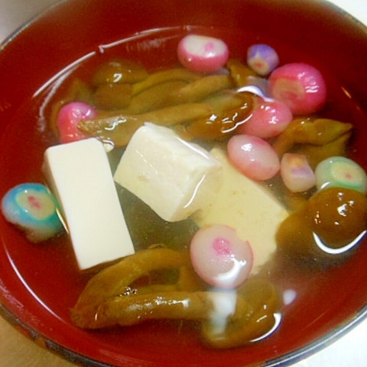 ★なめこ・塩豆腐・手毬麩のお吸い物★
